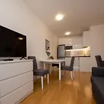 S'akvarel 2 - Private Garage Apartamento Split