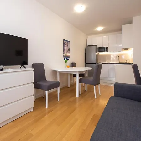 Apartment S'akvarel 2 - Private Garage *