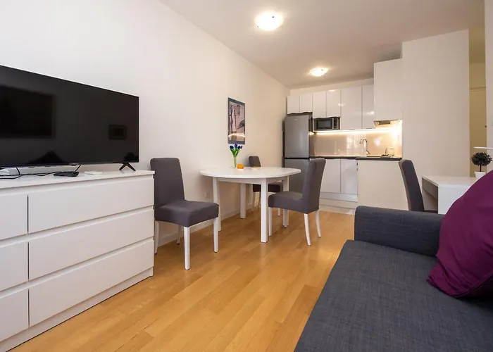 Apartment S'akvarel 2 - Private Garage *